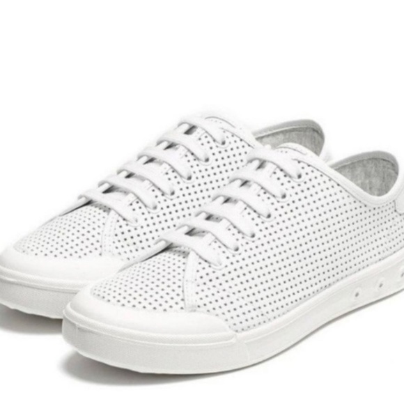 NIB! Rag & Bone Standard Issue Lace Up Sneakers in White. - Picture 4 of 9